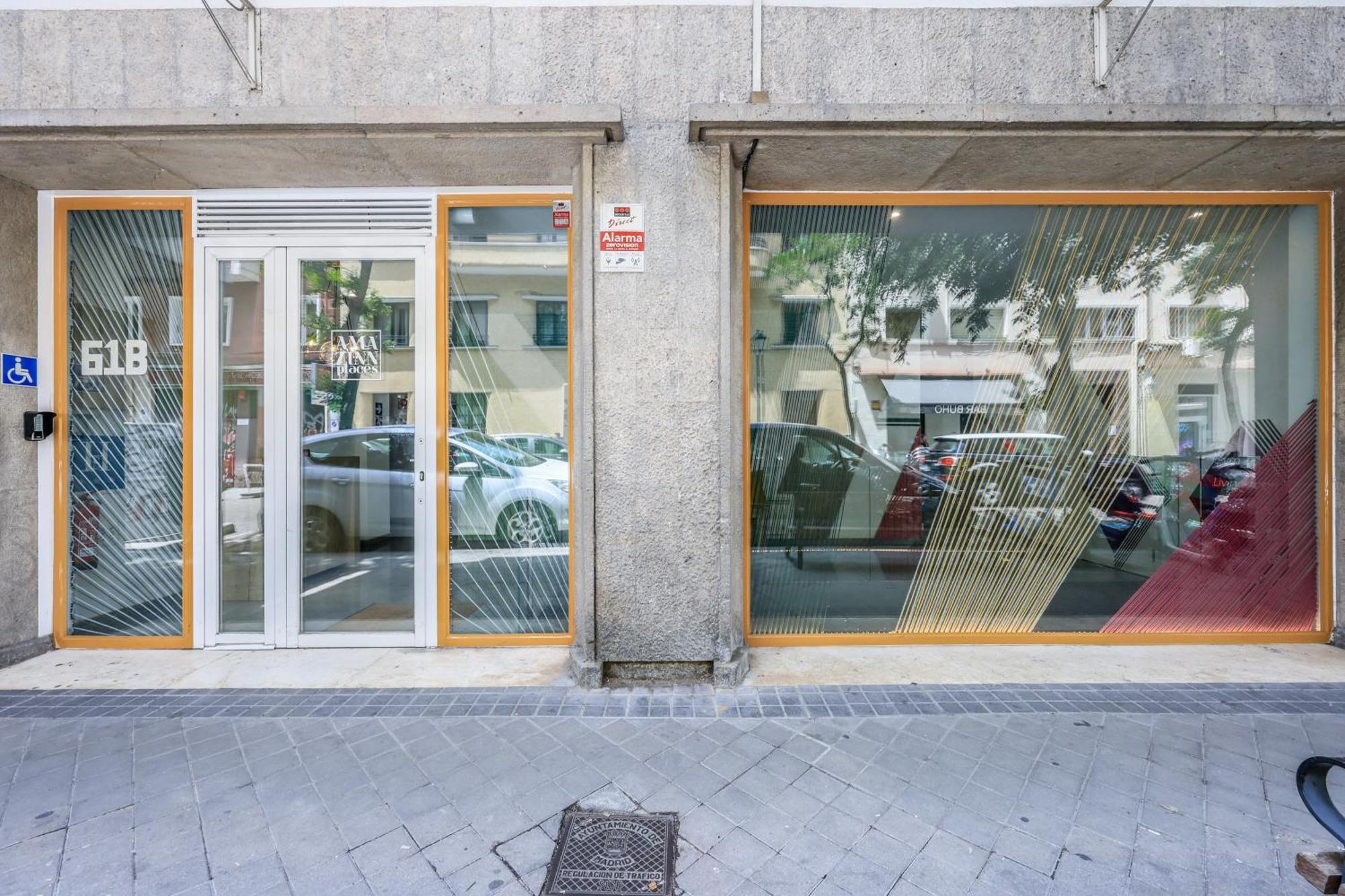Amazinn Places Blasco De Garay 113, Madrid